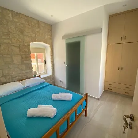 Caerus Paphos