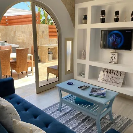 Caerus Villa Paphos